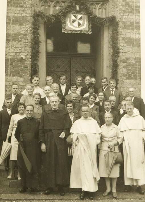 Fotografía histórica de frailes dominicos